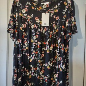 2X DR2 Top black floral